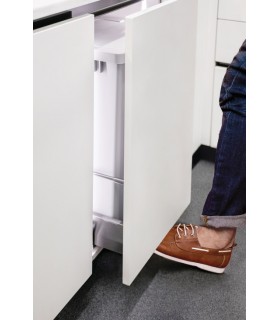 automatyczne-otwieranie-sortownikow-zamontowanych-w-szufladach-do-szerokosci-korpusu-300-1-200-mm