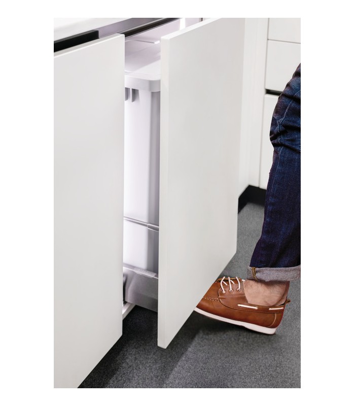 automatyczne otwieranie sortowników zamontowanych w szufladachdo szerokości korpusu 300 – 1.200 mm