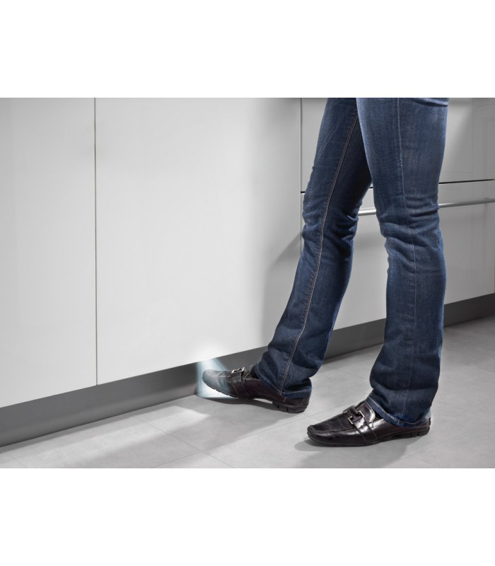 automatyczne otwieranie sortowników zamontowanych w szufladachdo szerokości korpusu 300 – 1.200 mm