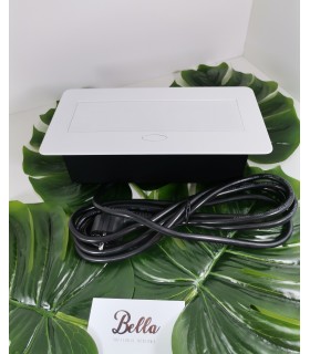 kombibox-kolor-bialy-2-x-gniazdo-z-bolcem-2usb-5vdc-2-1a-przewod-zasilajacy-3m