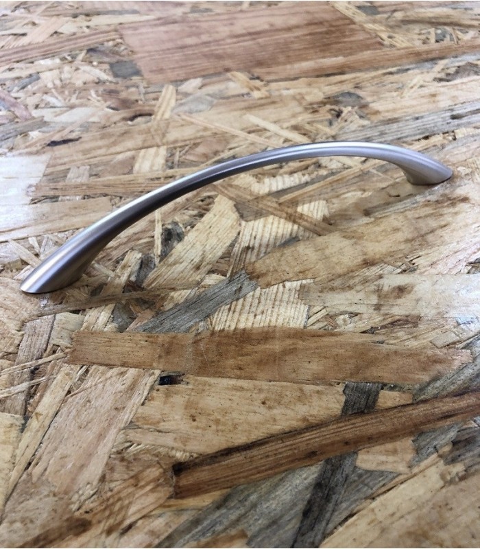 Uchwyt ARCO 128mm satyna C-624